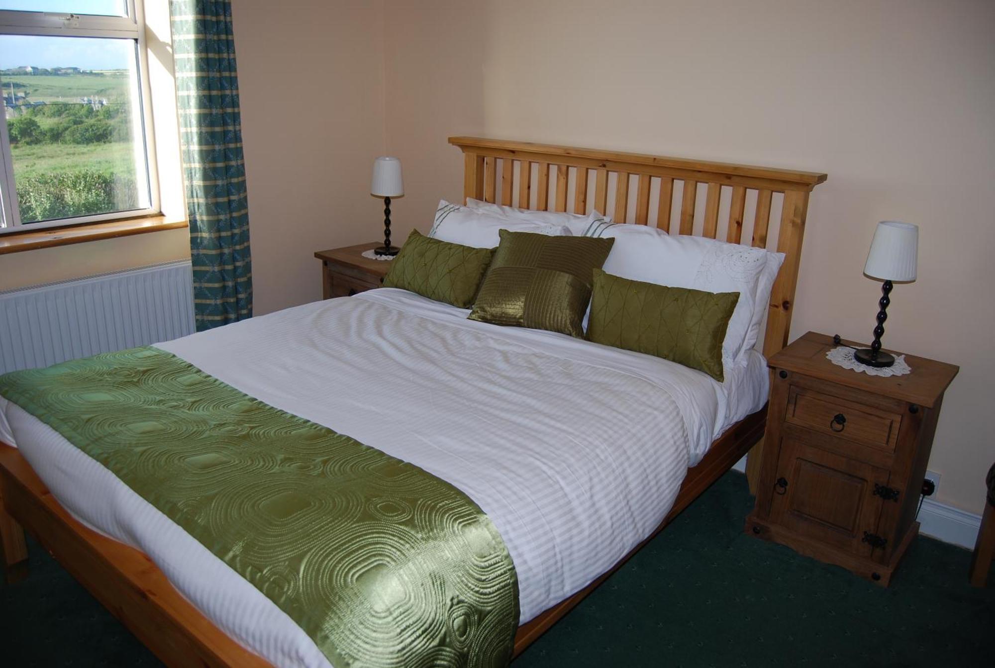 Clonmore Lodge B&B Quilty Exteriör bild
